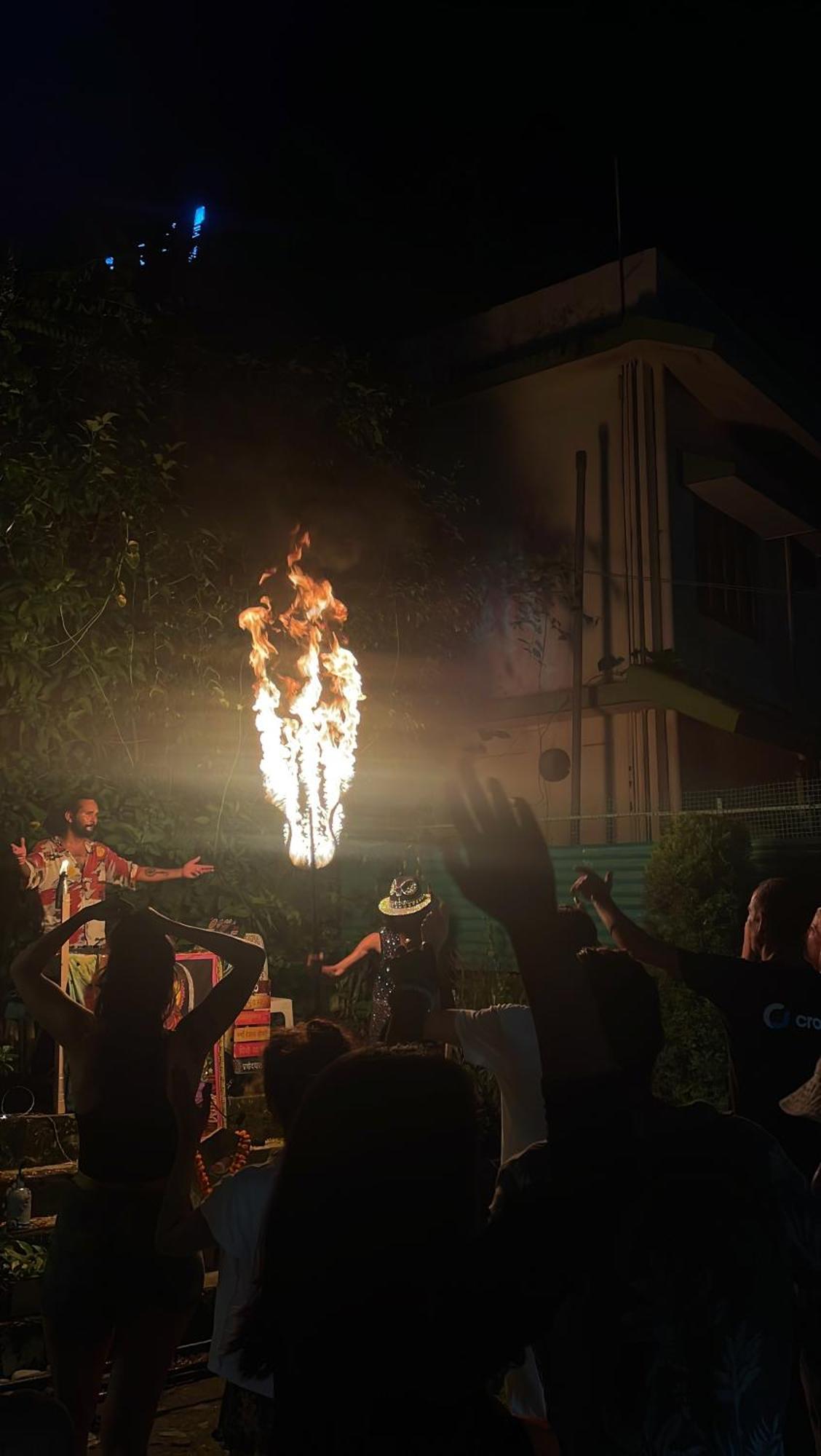 Art Bliss Hostel Rishikesh Exterior photo