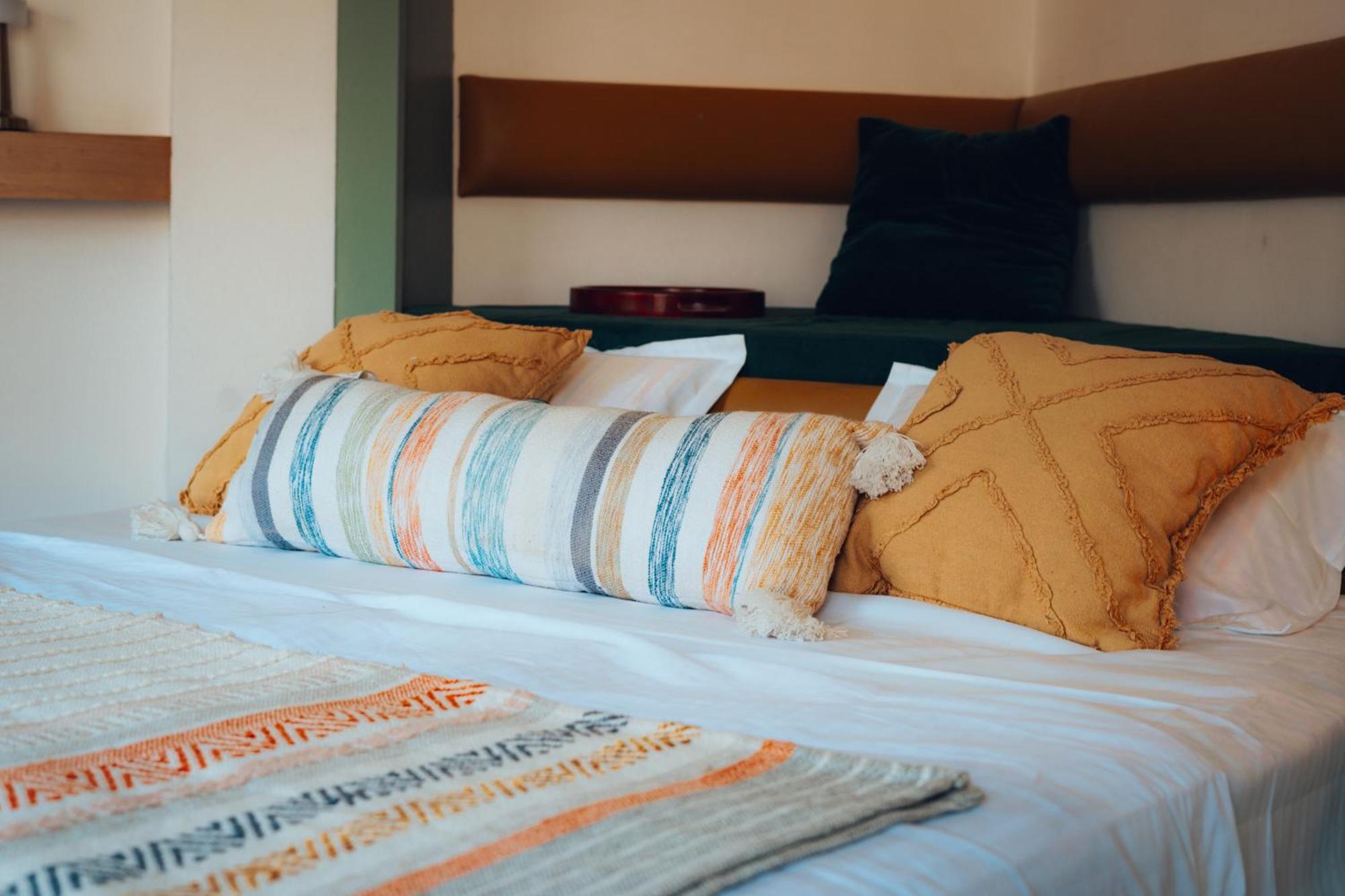 Art Bliss Hostel Rishikesh Exterior photo