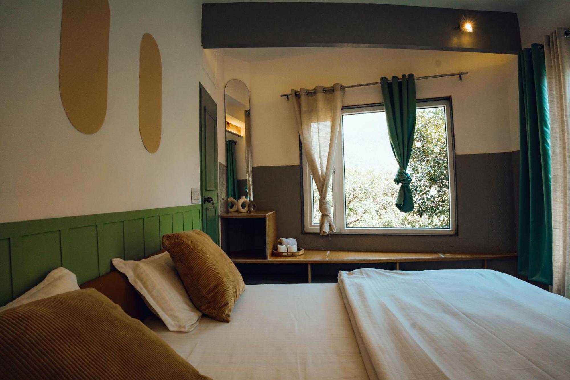 Art Bliss Hostel Rishikesh Exterior photo